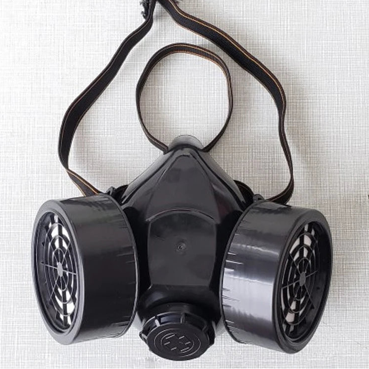 Cyberpunk Black Tactical Respirator | Bross's Vault